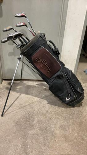CALLAWAY GOLF BAG W STAND W 11 CLUBS