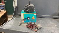 WINCH - 12V 2000 LB
