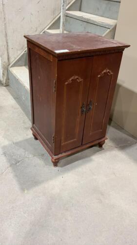 2 DRAWER WITH DOUBLE DOOR FRONT