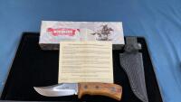 WINCHESTER KNIFE IN LEATHER SHEATH