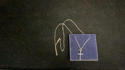 SILVER CROSS NECKLACE