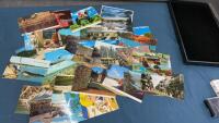 COLLECTION OF VINTAGE POSTCARDS