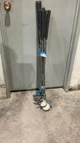 MACGREGGOR - BUNDLE OF GOLF CLUBS