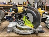 DEWALT 12" DOUBLE BEVEL COMPOUND MITER SAW