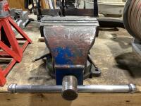 BENCH VICE