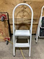 METAL FOLDABLE TWO-STEP STOOL