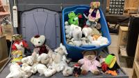 LIDDED TOTE FULL OF STUFFIES