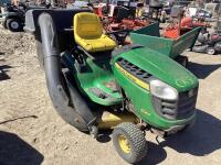 JOHN DEERE LAWN MOWER D140 W/ KEY