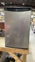 DANBY BAR FRIDGE