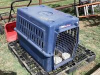 PETMATE - PET PORTER CAGE W/ CONTENTS