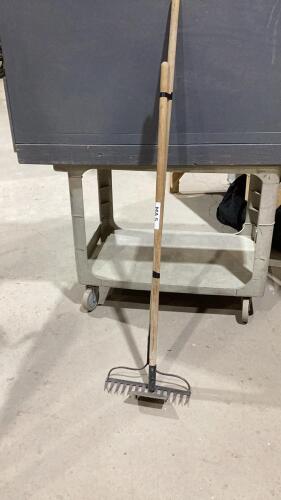 BUNDLE W/ A HOE + A RAKE