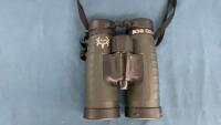 BUSHNELL BONE COLLECTOR BINOCULARS