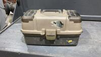 PLANO GUIDE SERIES TACKLE BOX W/CONTENTS