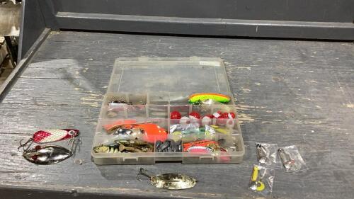 ORGANIZER WITH FISH HOOKS, WEIGHTS, BOBBERS