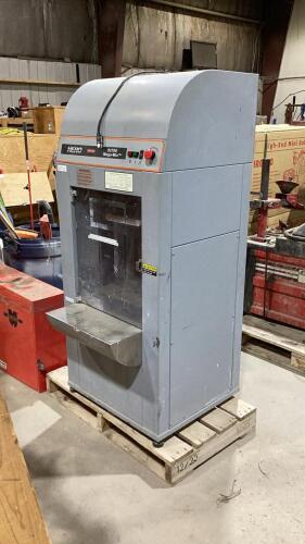 HERO S2700 MEGA-SERIES PAINT SHAKER