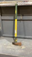 YARDWORKS SPLITTING AX