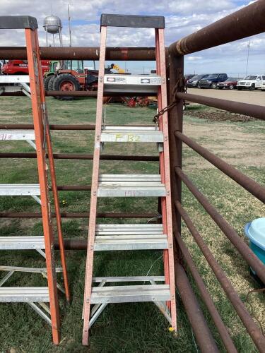 ALUMINUM LADDER 6FT