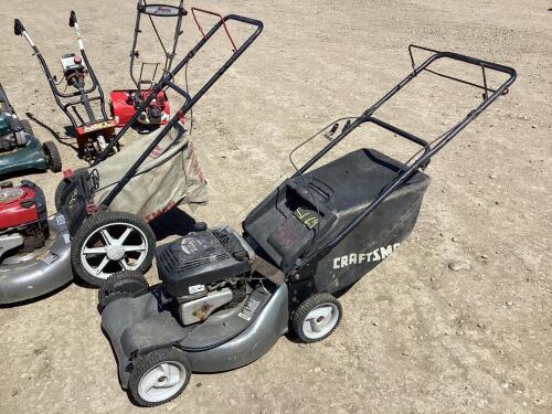 BRIGGS & STRATION 550 LAWN MOWER