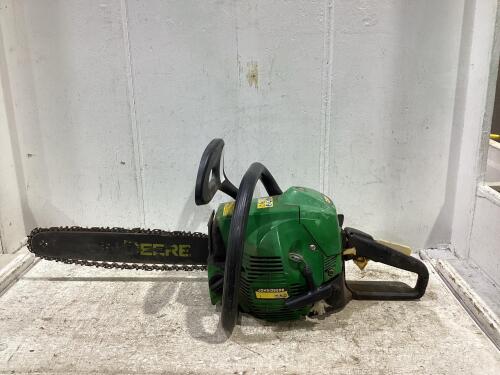 JOHN DEERE CS36 CHAINSAW