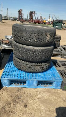 3 TIRES, 1 THAT IS UNMTACHED W/ RIMS - 265/60R18