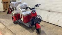 " NEW " HIGH-END 3 WHEELED MINI ELECTRIC GOLF CART " ASSEMBLED "