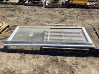 GLASS DOOR