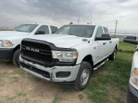 2021 RAM 2500 club cab Long box 4X4 (EID)