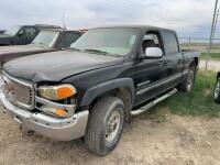 2005 GMC Sierra 2500 4 x 4 - Parts