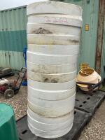(15) PLASTIC TREE RINGS