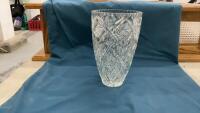PINWHEEL CRYSTAL VASE