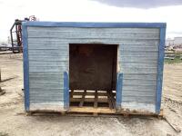 SHED W/ STEEL SHEET 65" X 98" X 61"