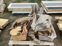 PALLET OF ASSORTED WOODS