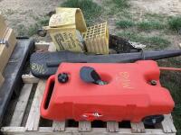 PALLET W/ FLONGO DURAMAX GASOLINE TANK 53L, GUNSLINGER PLANO CASE & SOME MOPPING ESSENTIAL