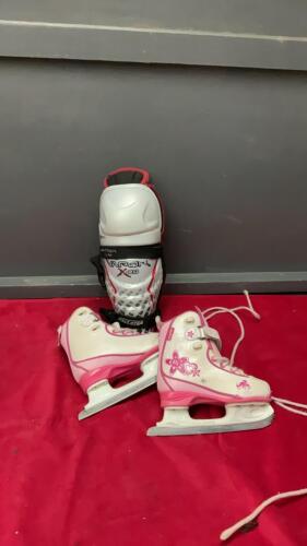 CCM GIRLS SKATES & SHIN/KNEE PADS