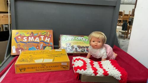 (3) BOARD GAMES & CRAWLING DOLL