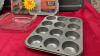 BAKEWARE ASSORTMENT - 4