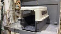 SMALL DOG KENNEL