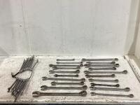 SHOP BOX OF WRENCHES METRIC/SAE