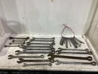 SHOP BOX OF WRENCHES METRIC/SAE