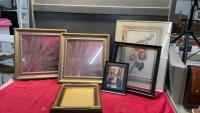 VARIETY OF PICTURES/FRAMES