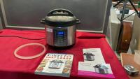 6-QUART INSTANT POT W/ COOKBOOK