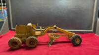 SOLID METAL ANTIQUE GRADER - QUITE HEAVY