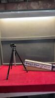 KING LIFT TRIPOD