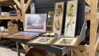 BOX OF ASSORTED ANTIQUES AND PICTURE FRAMES