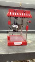 FRIGIDAIRE POPCORN MACHINE MAKER