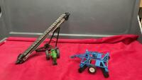 SMALL JD METAL TRACTOR, ERTL BLUE DISCER, AUGER