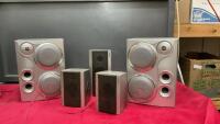 (4) RCA & TOSHIBA SPEAKERS