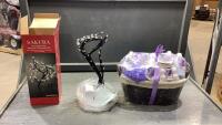 BOX W/BATH GIFT SET + LED LIGHT TREE