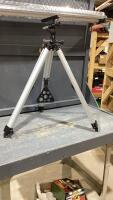 TRIPOD