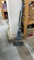 SHARK STEAM MOP